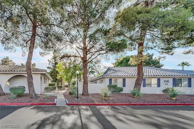 MLS: 2403357 Condo For Sale