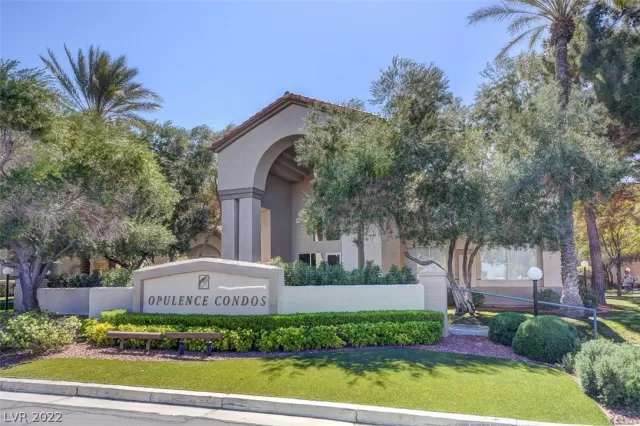 MLS: 2403411 Condo For Sale