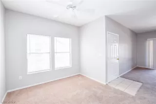 Photo #2: 2403556 Listing