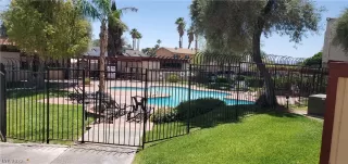 Photo #1: 2403576 Listing