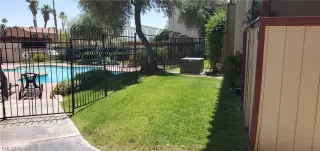 Photo #2: 2403576 Listing