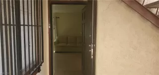 Photo #4: 2403576 Listing