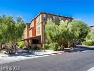 Photo #1: 2403622 Listing