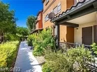 Photo #2: 2403622 Listing