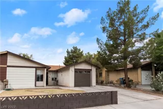 Photo #1: 2403667 Listing 