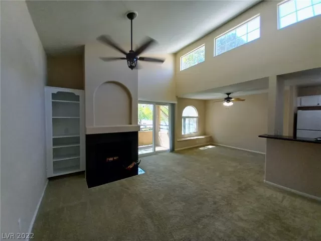 MLS: 2403754 Condo For Sale