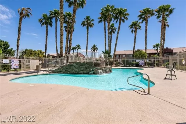 MLS: 2403797 Condo For Sale