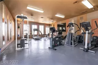 Photo #1: 2403797 Listing 