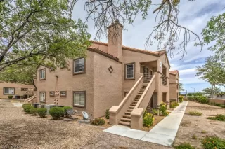 Photo #1: 2403824 Listing 