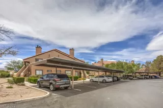 Photo #2: 2403824 Listing 