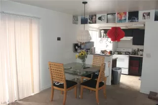 Photo #2: 2403906 Listing