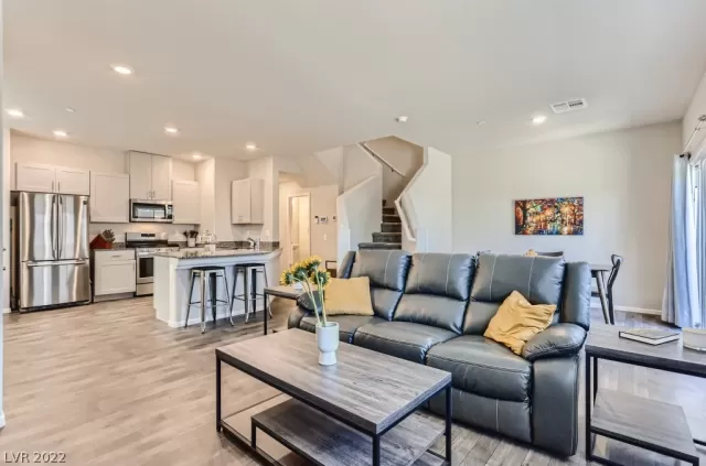 MLS: 2404016 Condo For Sale