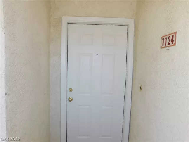 MLS: 2404126 Condo For Sale