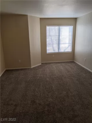 Photo #2: 2404126 Listing 