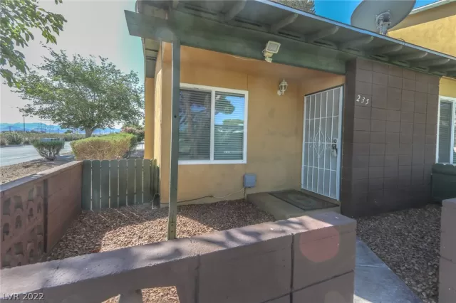 MLS: 2404144 Condo For Sale