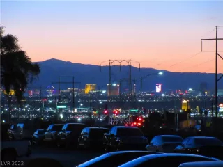 Photo #1: 2404144 Listing