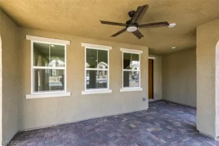 Photo #2: 2404200 Listing