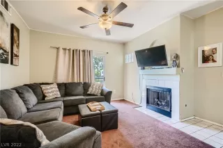 Photo #2: 2404210 Listing 