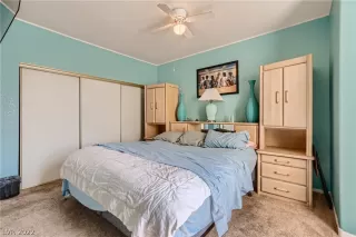 Photo #5: 2404210 Listing 