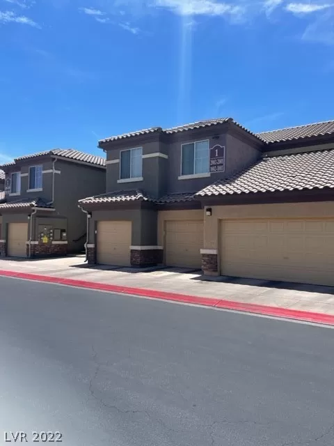 MLS: 2404362 Condo For Sale