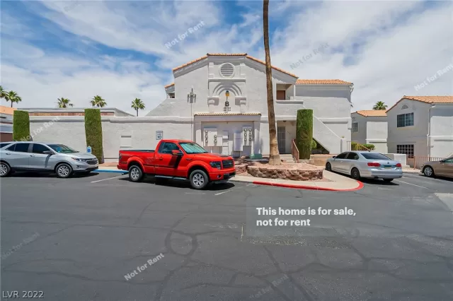 MLS: 2404420 Condo For Sale