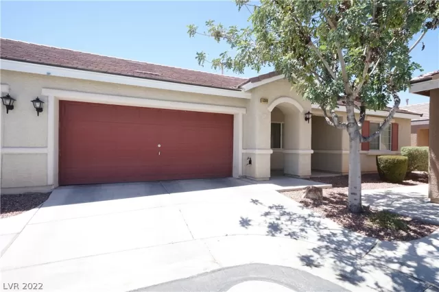 MLS: 2404495 Condo For Sale