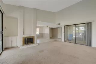 Photo #2: 2404558 Listing 