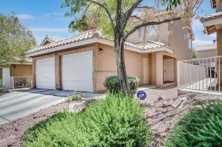 Photo #1: 2404612 Listing 