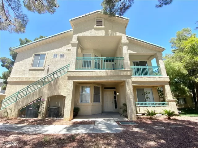 MLS: 2404631 Condo For Sale