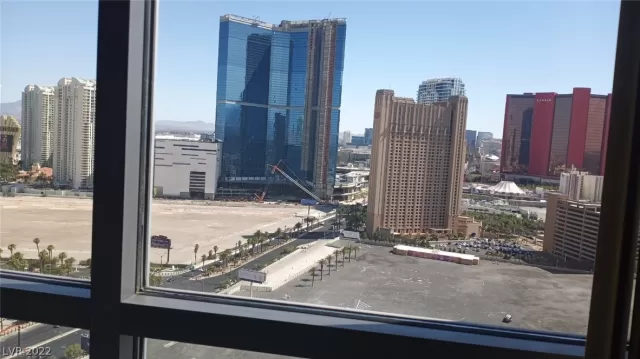 MLS: 2404726 Condo For Sale