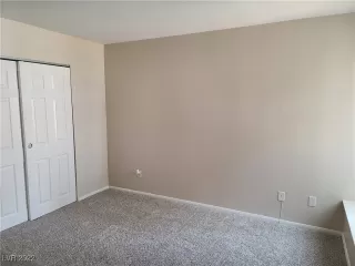 Photo #2: 2404758 Listing 