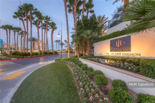 Photo #1: 2404781 Listing 