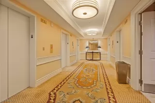Photo #3: 2404820 Listing 
