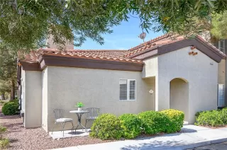 Photo #1: 2405006 Listing