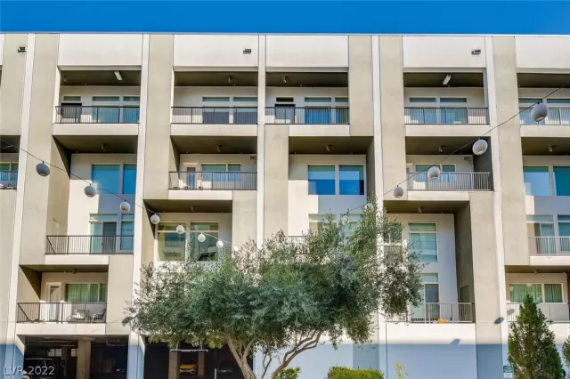 MLS: 2405015 Condo For Sale