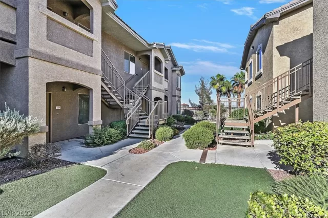 MLS: 2405072 Condo For Sale