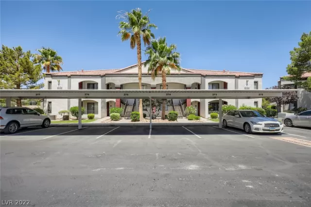 MLS: 2405073 Condo For Sale