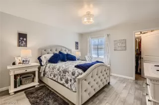 Photo #6: 2405073 Listing 