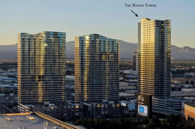 MLS: 2405087 Condo For Sale