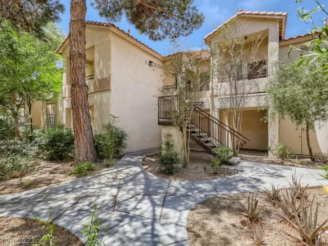 MLS: 2405091 Condo For Sale