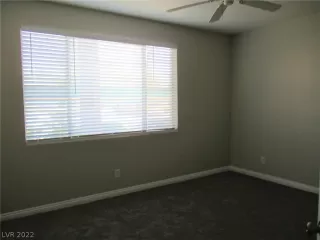 Photo #4: 2405100 Listing 