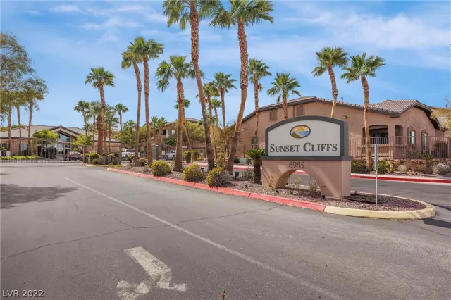 MLS: 2405123 Condo For Sale