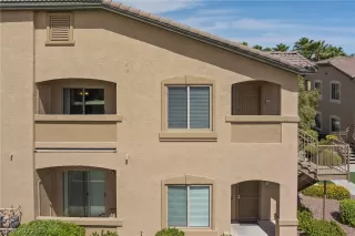 Photo #1: 2405123 Listing