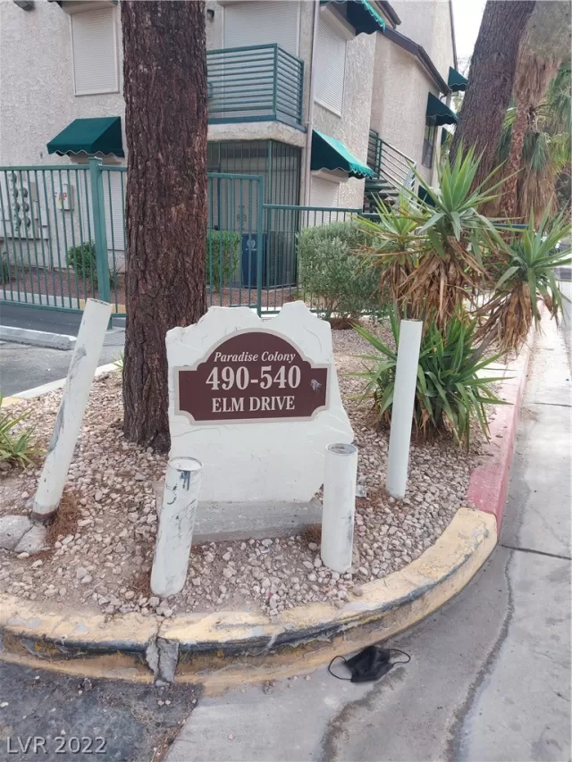 MLS: 2405208 Condo For Sale