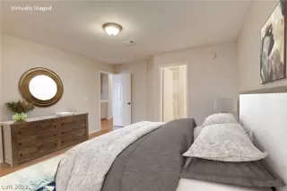 Photo #2: 2405234 Listing