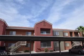 Photo #1: 2405273 Listing 