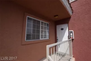 Photo #3: 2405273 Listing 