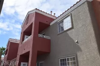 Photo #5: 2405273 Listing 