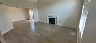 Photo #2: 2405341 Listing 