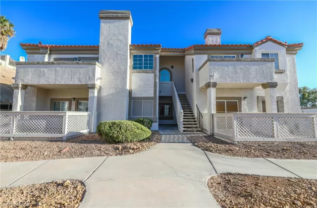 MLS: 2405398 Condo For Sale